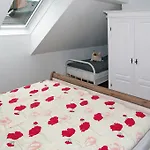 아파트 Haus Auszeit 라우리스
