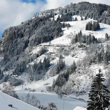 Haus Auszeit * Rauris